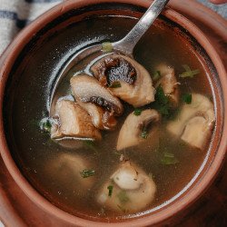 Чакапули с грибами